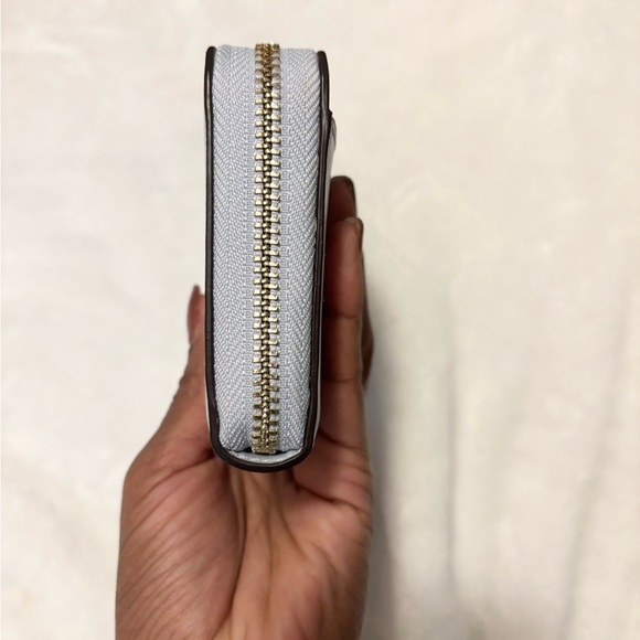 Kate Spade Continental Light Blue Zip-Around Wallet - Picture 6 of 15